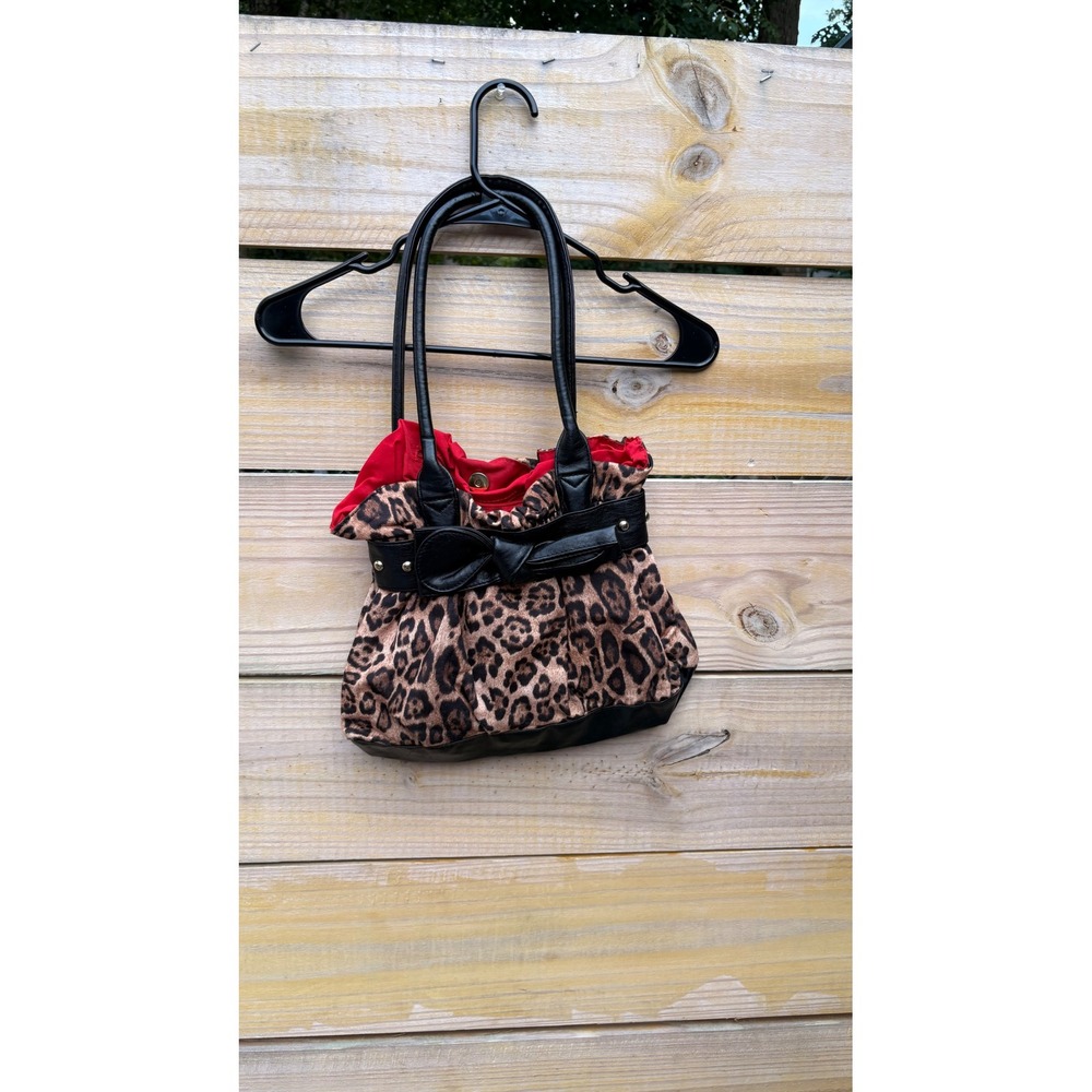 Brash Leopard Print Shoulder Bag Red Lining Black Bow Detail 97064-028